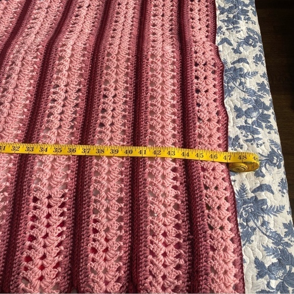 Vtg. Rose Pink Striped Crocheted Throw 60” x 47” Grannycore, Cottagecore, - Picture 5 of 6